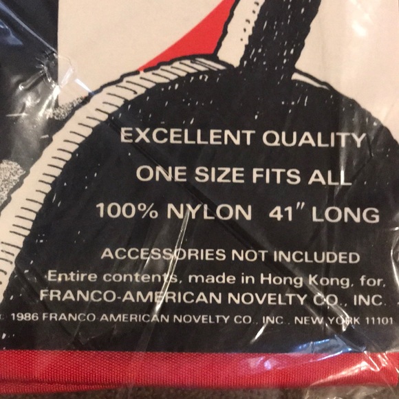 Red Cape 😈🧛‍♀️Devil - Picture 3 of 4